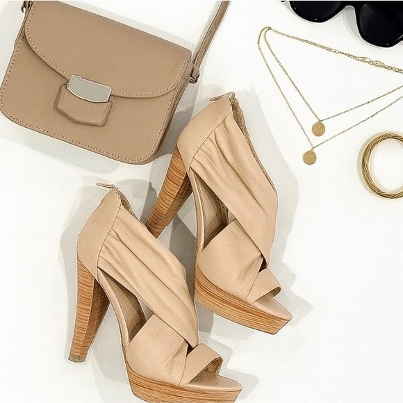 Aldo beige strappy open toe heels ❤️ - Picture 1 of 6